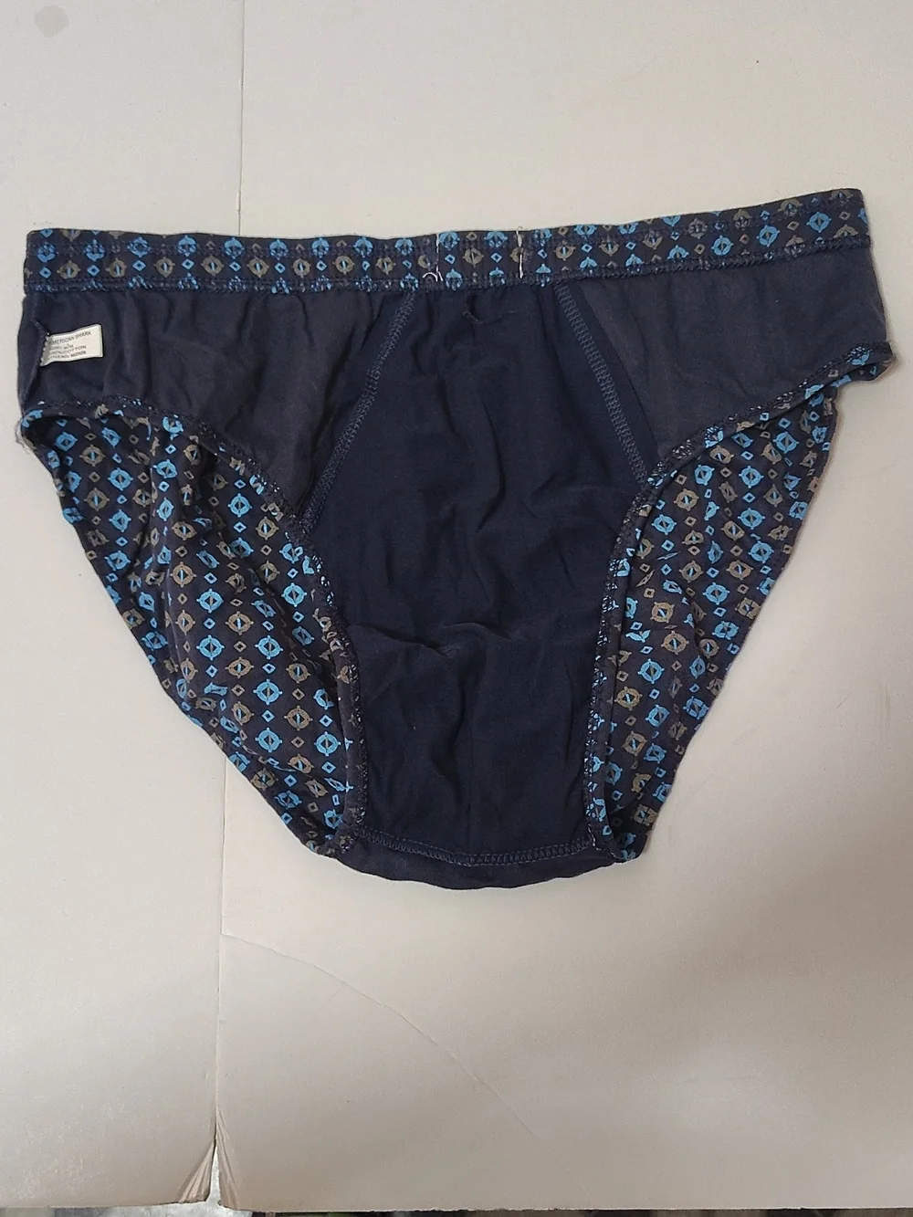 Men’s Retro Low Rise Briefs - Assorted Print white and navy 3 Pack - Size 36-38